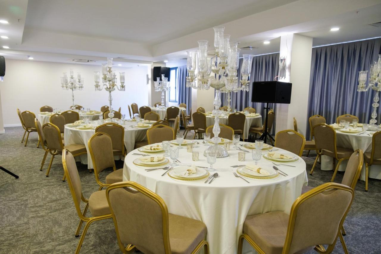 BW Izmir Hotel Измир Экстерьер фото